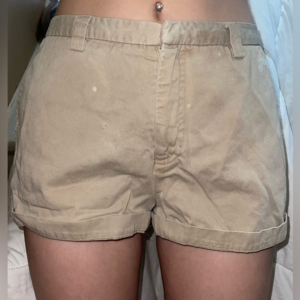 Y2K Vintage Tan shorts